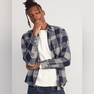 NWT! Navy & Gray Regular-Fit Plaid Double-Brushed Flannel Shirt for Men - Medium